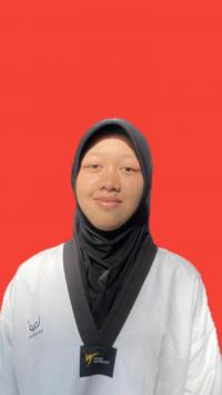 JUARA 1 SENIOR PEMULA UNDER 62 PUTRI Laras Ilma Rosanda